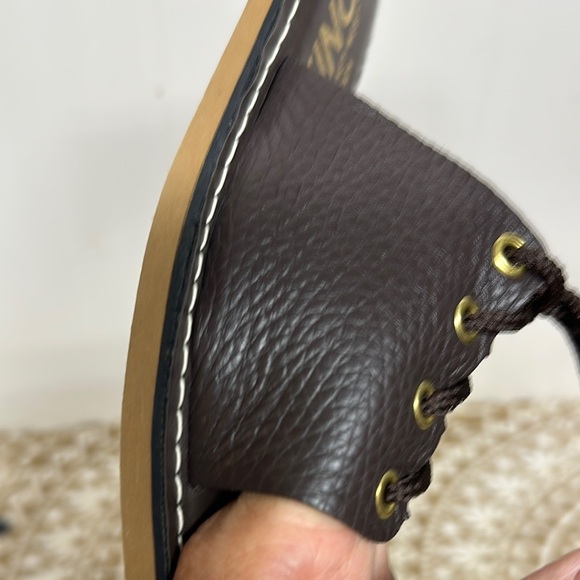 Kino Brown Sandals with Lace Detailing and Flat Sole Made in USA - Picture 7 of 10